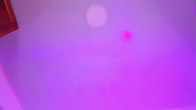 Isabella Moon9 online show from March 31, 12:51 pm