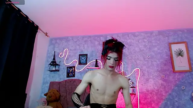 Everlin  Hot  online show from March 4, 11:03 am