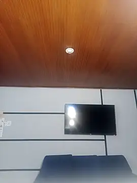 MeelFox online show from March 8, 2:04 am