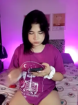 Daniellesins1 online show from March 12, 3:33 am