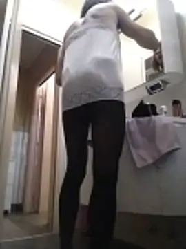 marti 8 online show from June 17, 9:16 pm