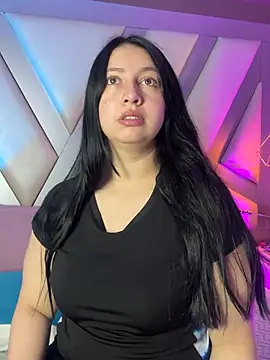 Ashleeyprincess01 online show from June 1, 12:40 pm