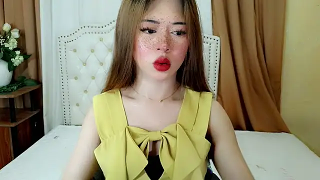 Seductive sophie online show from June 17, 5:19 am