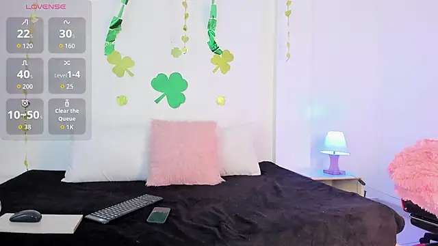 Eve-01 online show from March 21, 7:29 pm