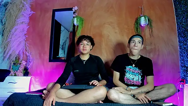 Kos storm online show from March 31, 2:19 pm