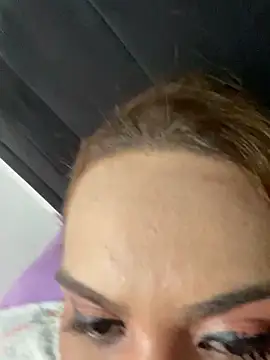 Jullyanaximeness online show from April 8, 4:19 pm