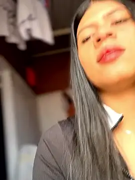 ElahiaMarquez online show from May 11, 5:32 pm
