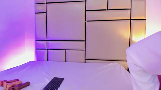 Anahia sexygirl online show from June 23, 4:53 am