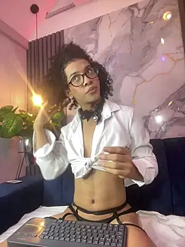 Anahia sexygirl online show from July 19, 8:45 pm