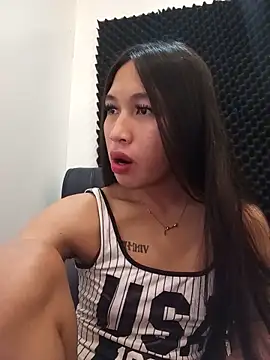 goddess ashanti online show from June 13, 3:28 am