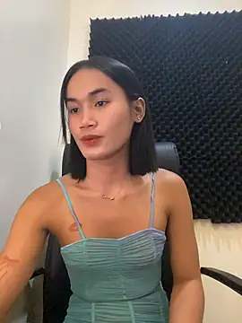bigcock janine online show from June 27, 11:15 am