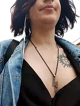 MickeQuinee online show from July 14, 10:21 am
