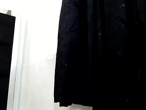 Jazmiin Rosee online show from July 17, 7:42 pm