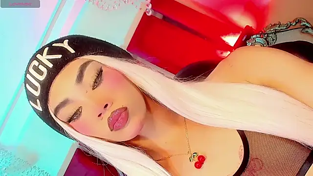 Dafnne-xxx online show from June 16, 9:59 pm