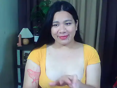 pretty stela online show from June 30, 2:50 pm