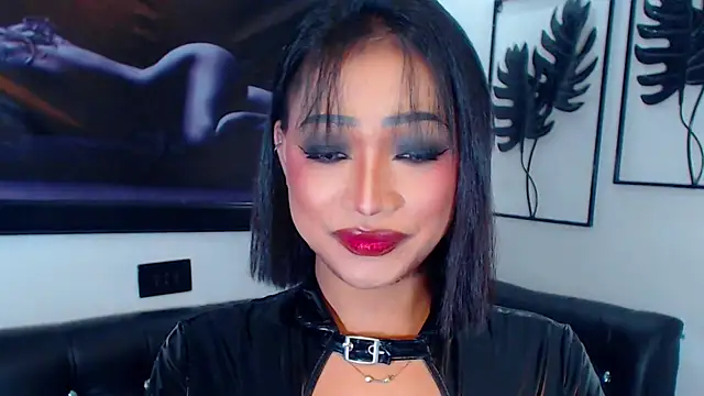 QueenOfHypnisist online show from July 22, 5:28 pm