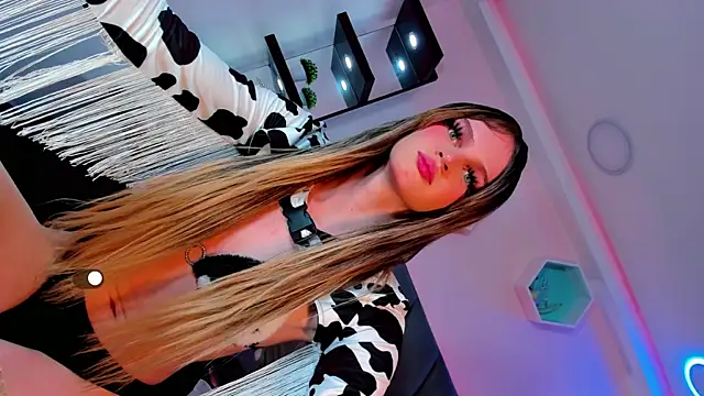 Auroraa Smith online show from July 24, 11:46 pm
