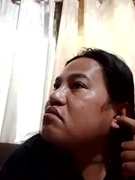 Andrea0414 online show from June 8, 11:48 pm
