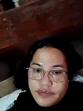 Andrea0414 online show from July 16, 4:18 am