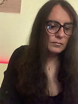 Chic desire online show from August 3, 9:32 pm
