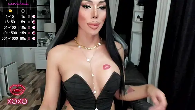 Forever MissCandace online show from September 25, 6:59 pm