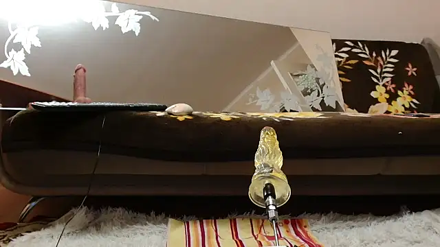 AlinasissyXX online show from March 14, 6:55 pm