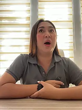 HOTTESTCANDYTS online show from March 6, 1:10 am