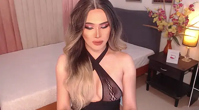 Snapshot of MistressAthalia chatting on March 18, 1:52 am MistressAthalia online show from March 18, 1:52 am