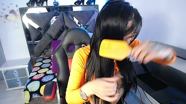 Salo hot04 online show from September 22, 10:48 pm