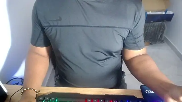 browniet online show from June 16, 2:58 am