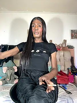 LeilaLopez online show from November 11, 10:22 pm