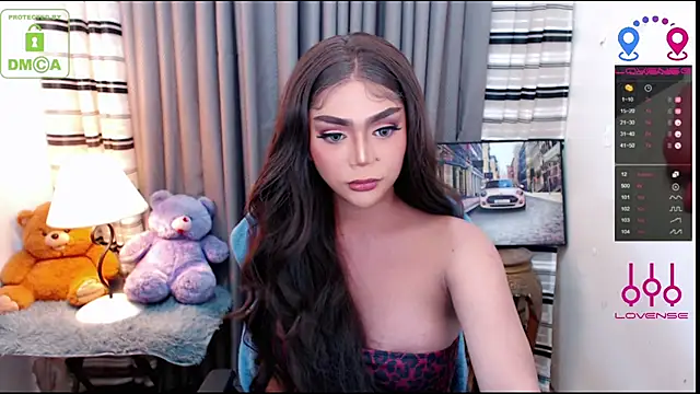 Fantacyoflove online show from October 14, 11:59 pm