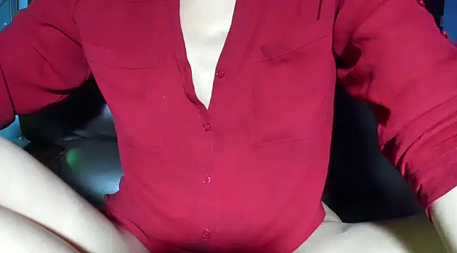 Snapshot of Angelchezcka chatting on January 12, 4:18 pm Angelchezcka online show from January 12, 4:18 pm
