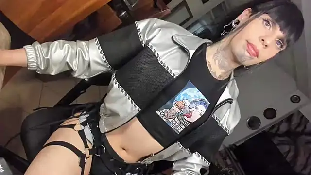 herreraisa official online show from July 24, 4:55 am