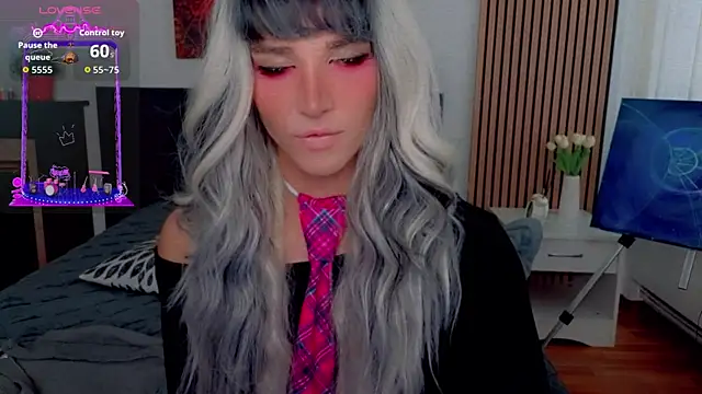 HelenSpellman online show from July 19, 6:06 am