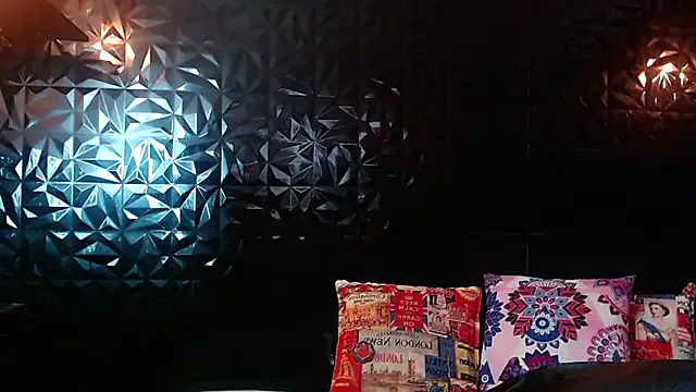 PINK  LOLA1 online show from November 12, 12:12 am