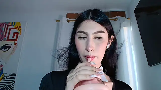 valeria gonzales  online show from July 24, 10:18 pm