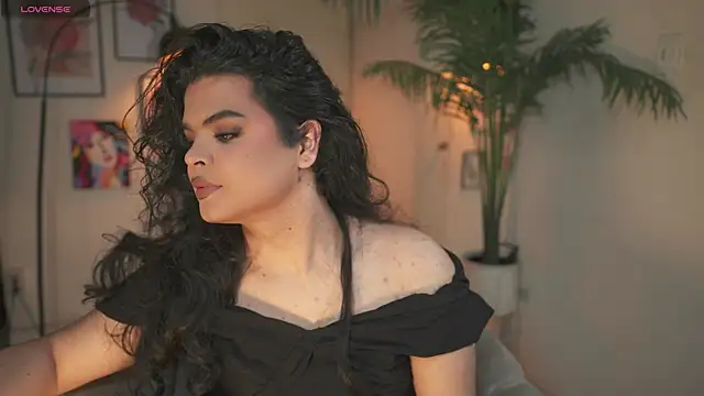 artechloe online show from December 18, 12:05 am