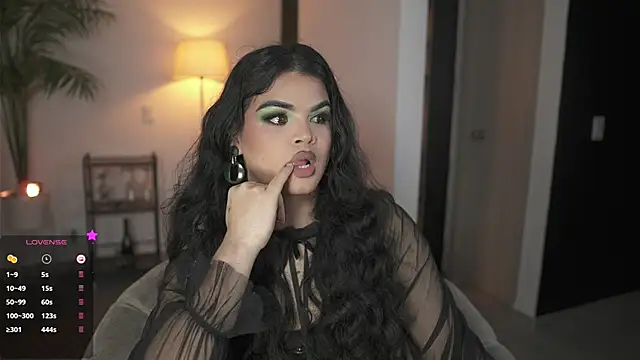 artechloe online show from March 18, 1:51 am