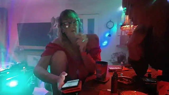 BhamCouple online show from October 4, 6:41 pm