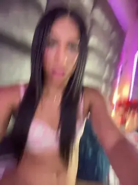 Snapshot of Ashly_Miller chatting on September 27, 10:30 pm Ashly Miller online show from September 27, 10:30 pm