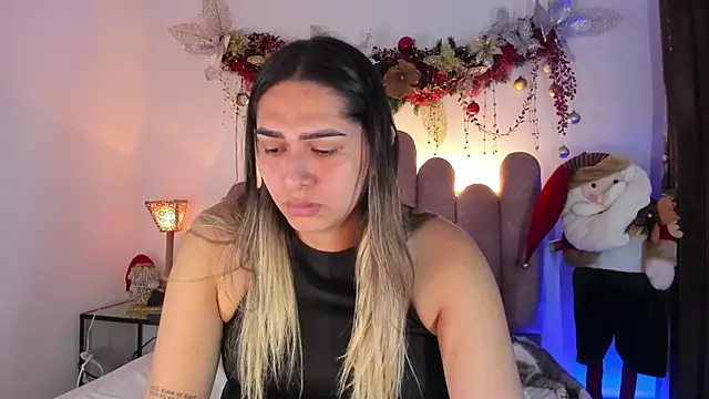 ISABELLASSMITH online show from December 16, 9:09 pm