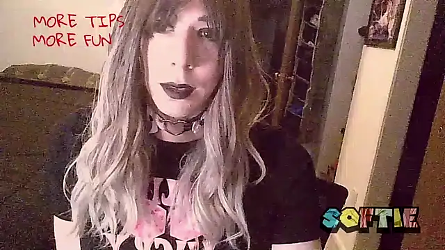 crystalxh online show from April 10, 11:32 pm