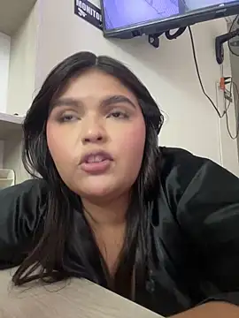 Lia sexx online show from November 24, 8:00 pm