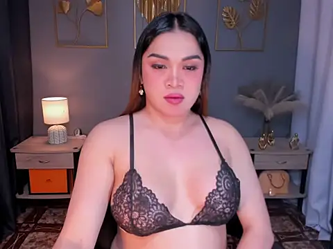 MaxeneCullens online show from January 19, 4:22 am