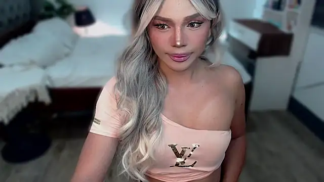 liaa lurrecams online show from November 23, 12:29 pm