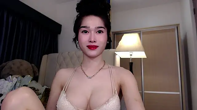 KeenMazikeen69 online show from June 6, 10:39 pm