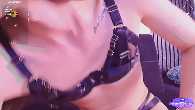 Hanna Evaanss online show from March 10, 8:12 pm