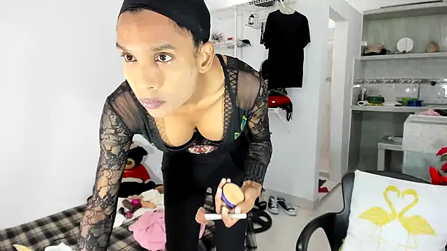 annieparker online show from February 2, 4:22 pm