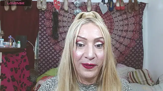 elena evans online show from March 20, 3:34 am